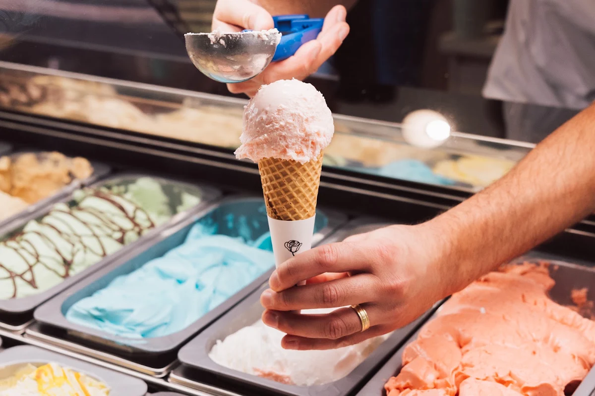 Highlights, Rosé Gelateria