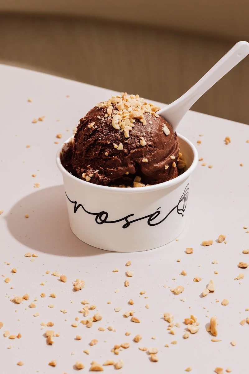 Highlights, Rosé Gelateria