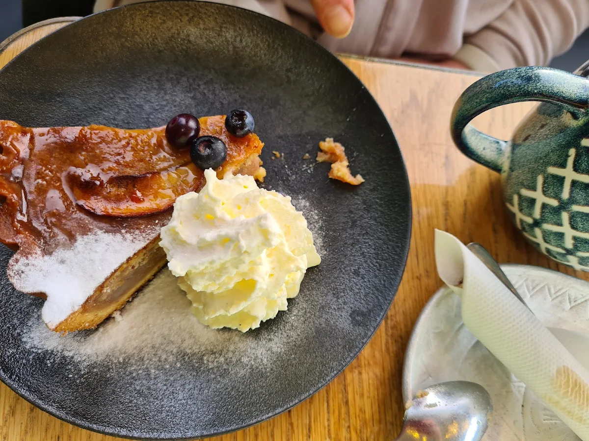 Apple, Hooked on Bellerive
