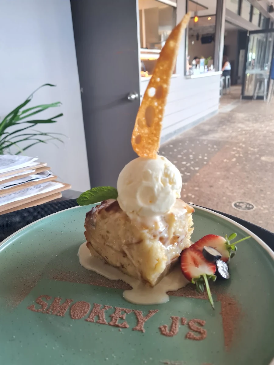 Bread Pudding, Beachfront Hotel