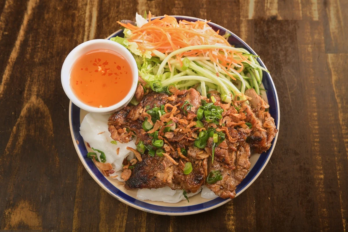 Highlights, Co Thu Quan St Albans