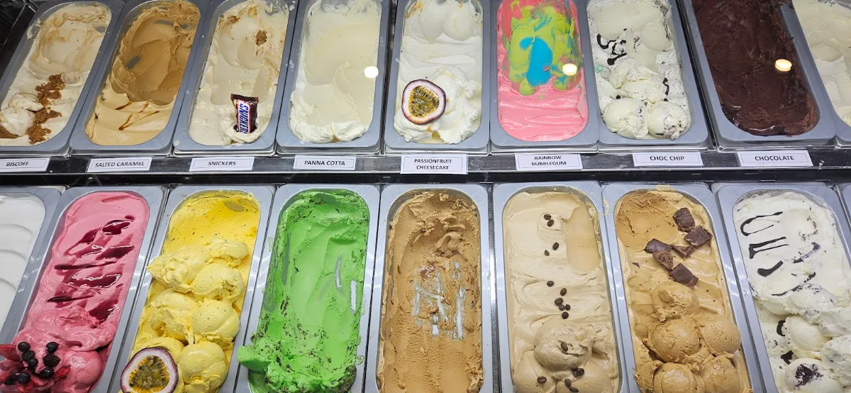 Highlights, Cafe Kiama & Scoops Ice Creamery & Gelateria