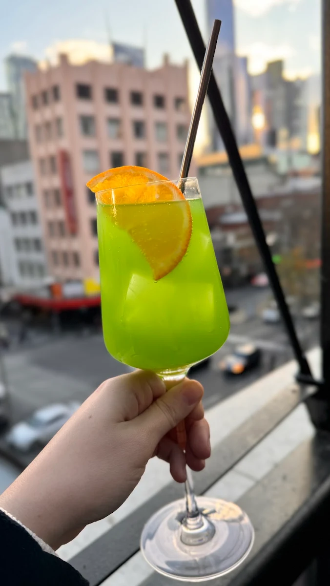 Highlights, Santana Rooftop Bar