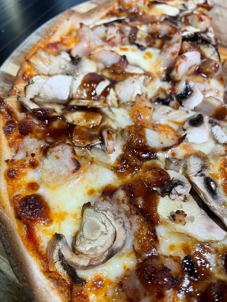 Chicken Pizza Halal