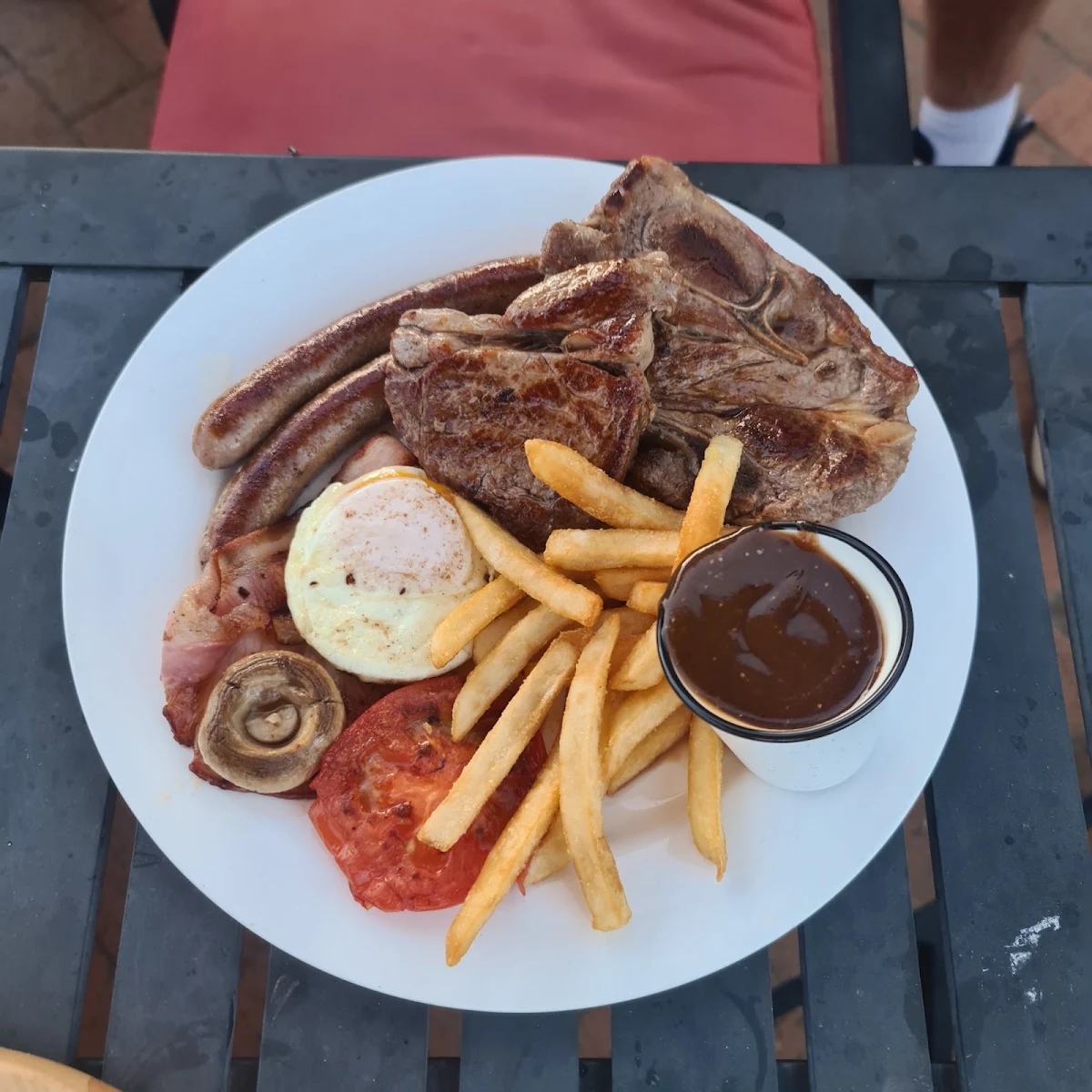 Mixed Grill, Royal Hotel