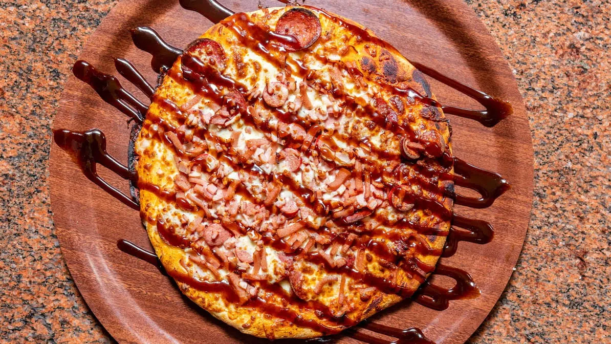 Highlights, Wally & Ossies Pizza