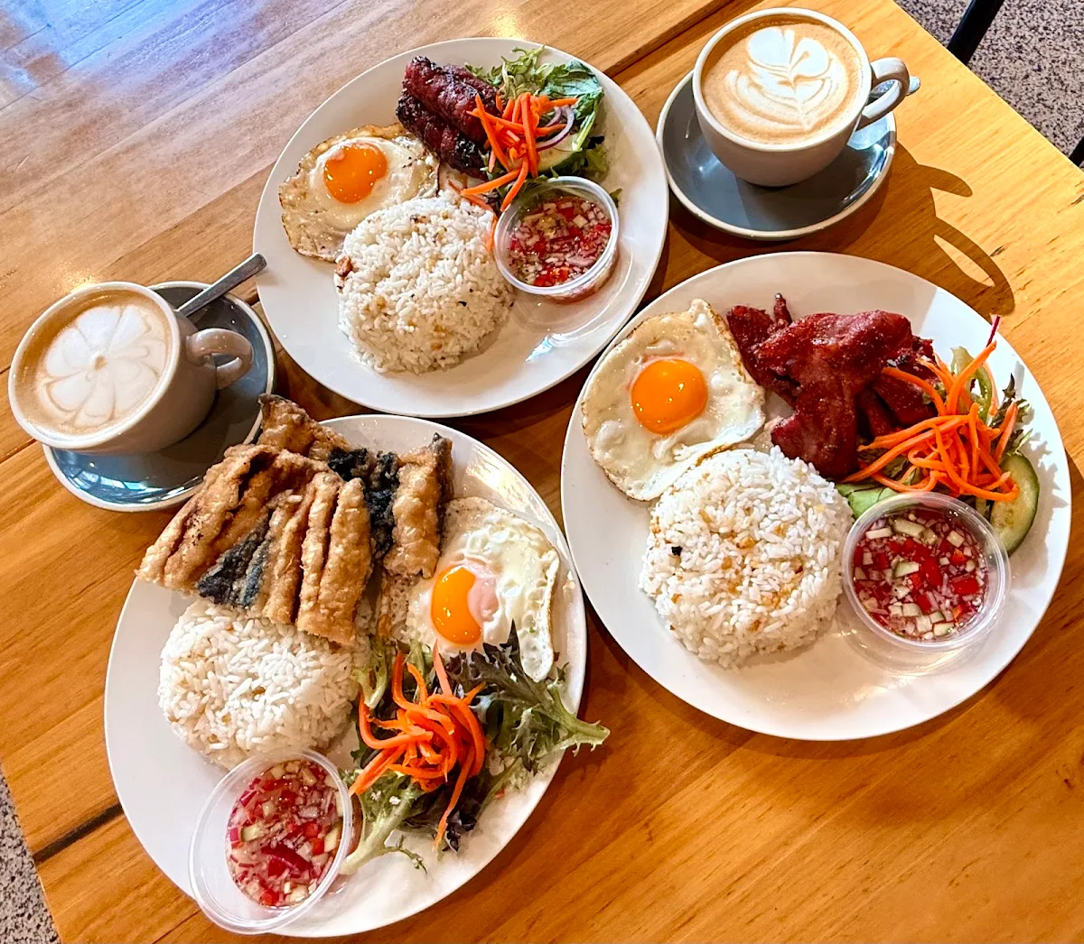 Highlights, Mingle & Nibble Café