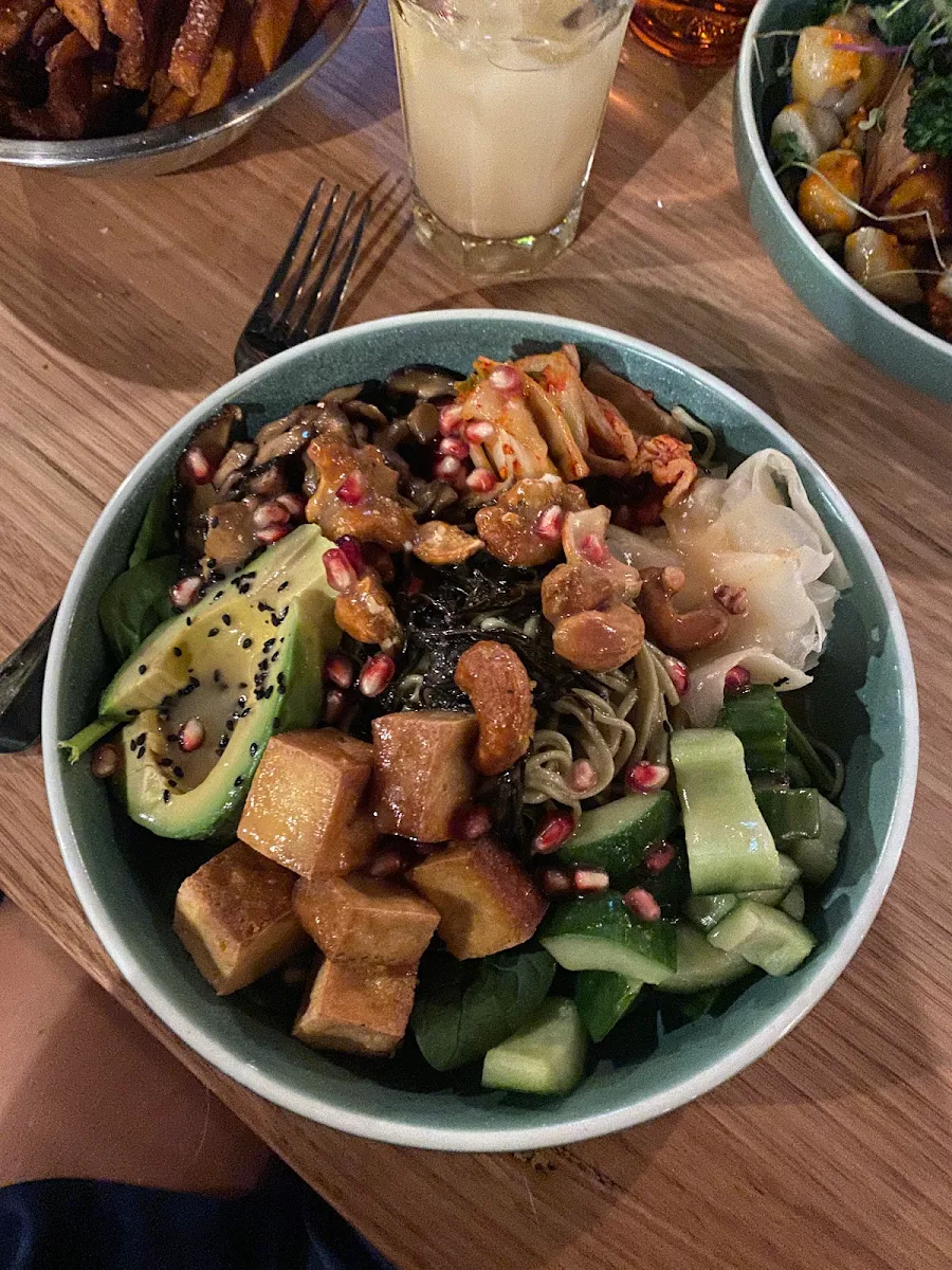 Mostly Greens, Vegie Bar