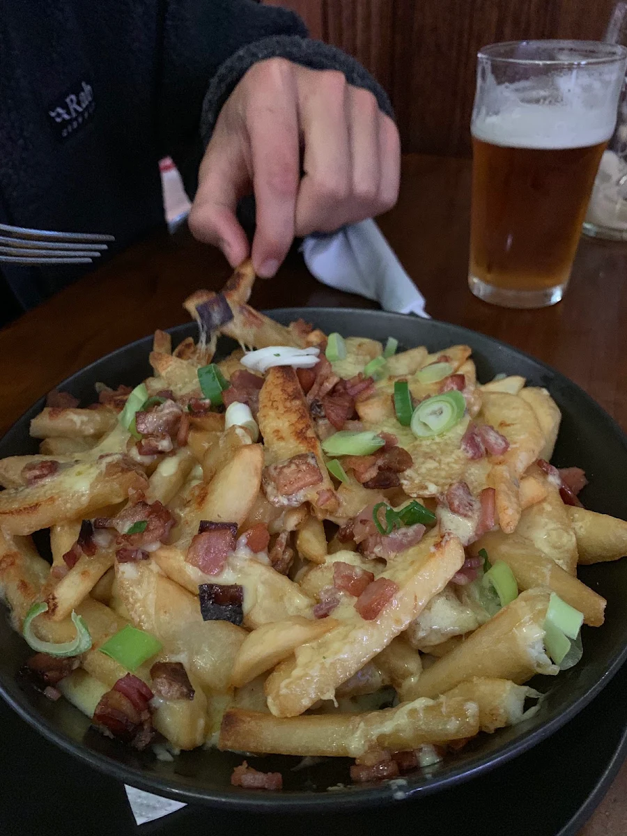 Loaded Fries, Molly Malones Irish Pub