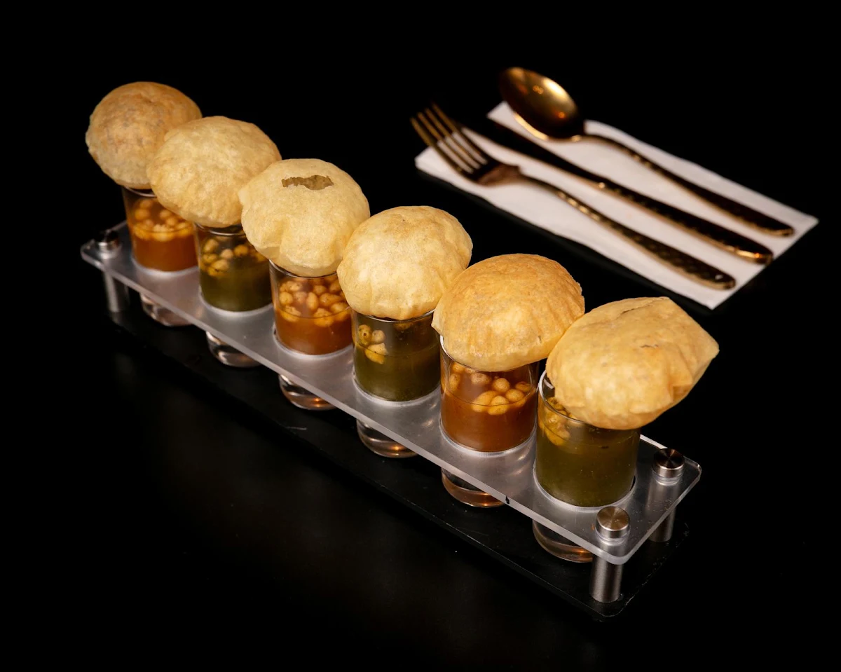 Pani Puri 6 PC