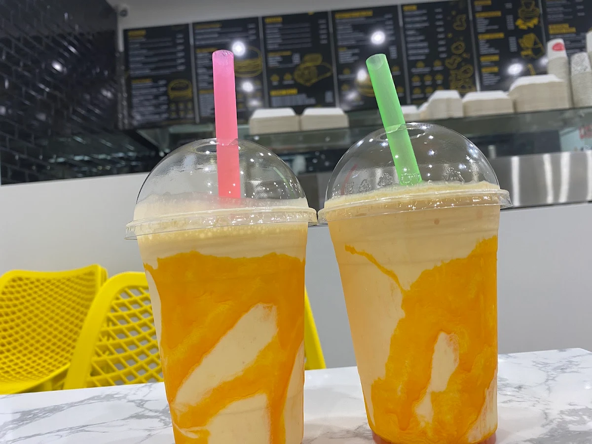 Mango Milkshake, The Burger Boys