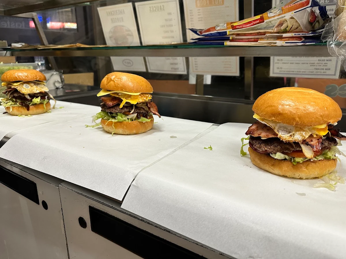 Highlights, Longworth Seafood & Schnitzel