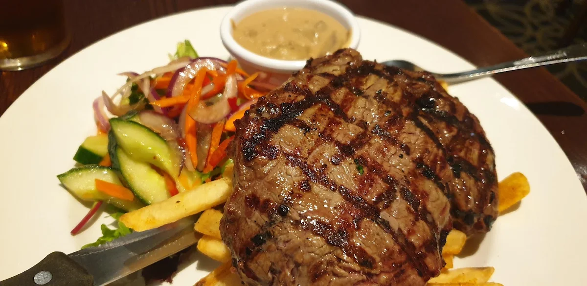 Scotch Fillet 300g Pepper Sauce