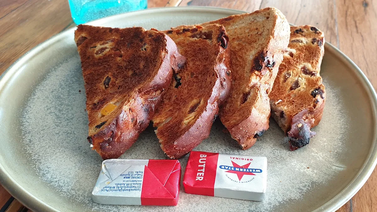 Raisin Toast