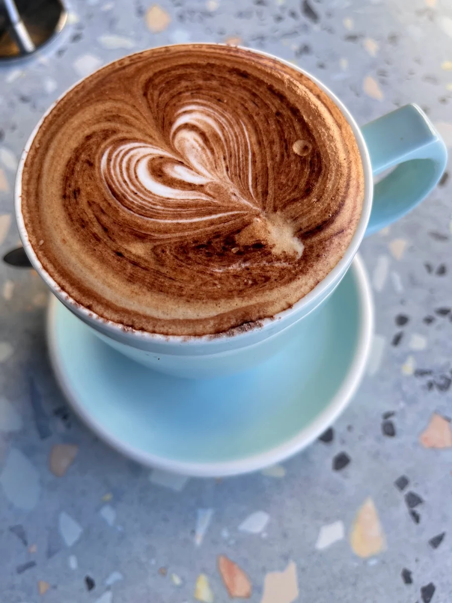 Flat White, Durk's Cafe + Eatery Tallawong