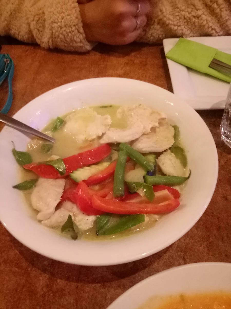 Highlights, Tahruah Thai and Vietnamese Restaurant