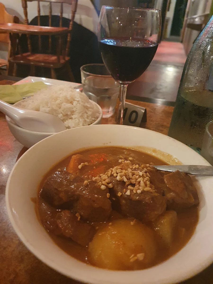 Massaman Beef, Tahruah Thai and Vietnamese Restaurant