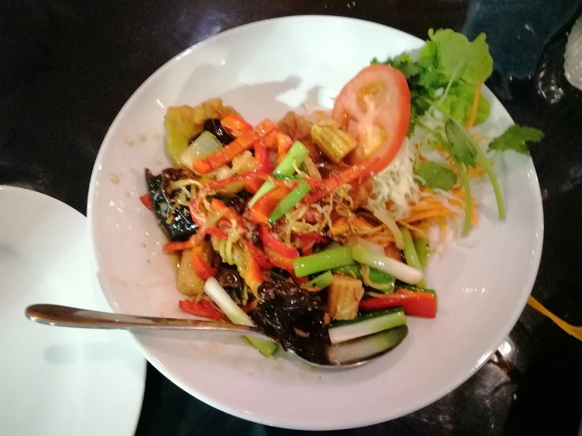 Garlic Fish, Lion Thai