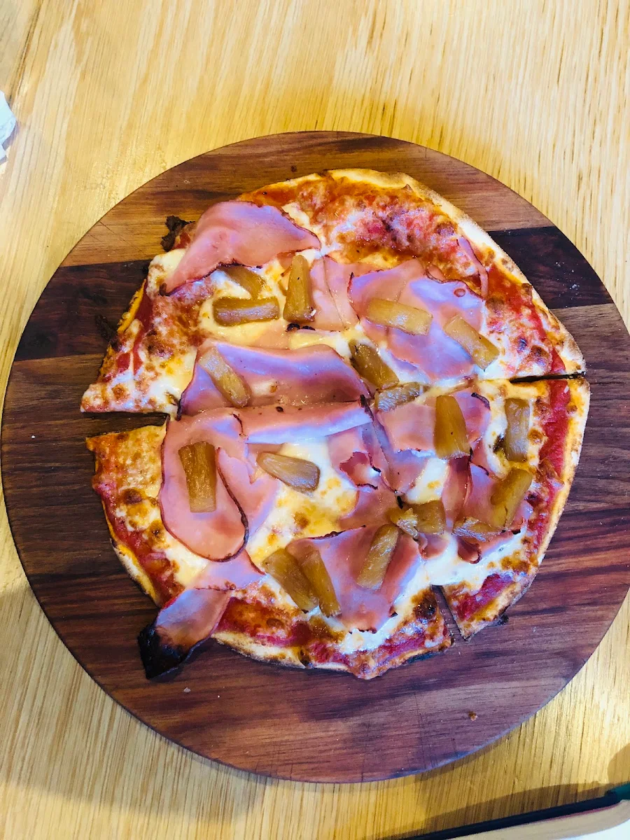 Hawaiian Pizza