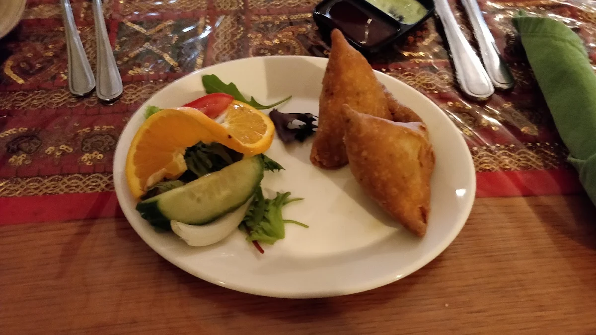 Samosas, Sale Curry House