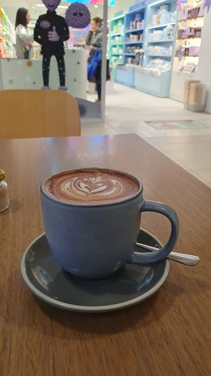 Highlights, Au79 Cafe