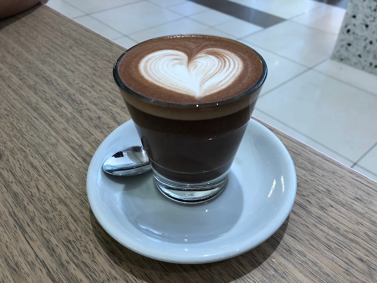 Highlights, Au79 Cafe