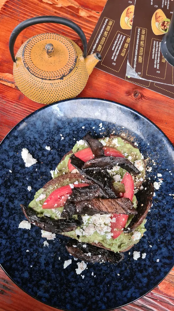 Avo on Toast