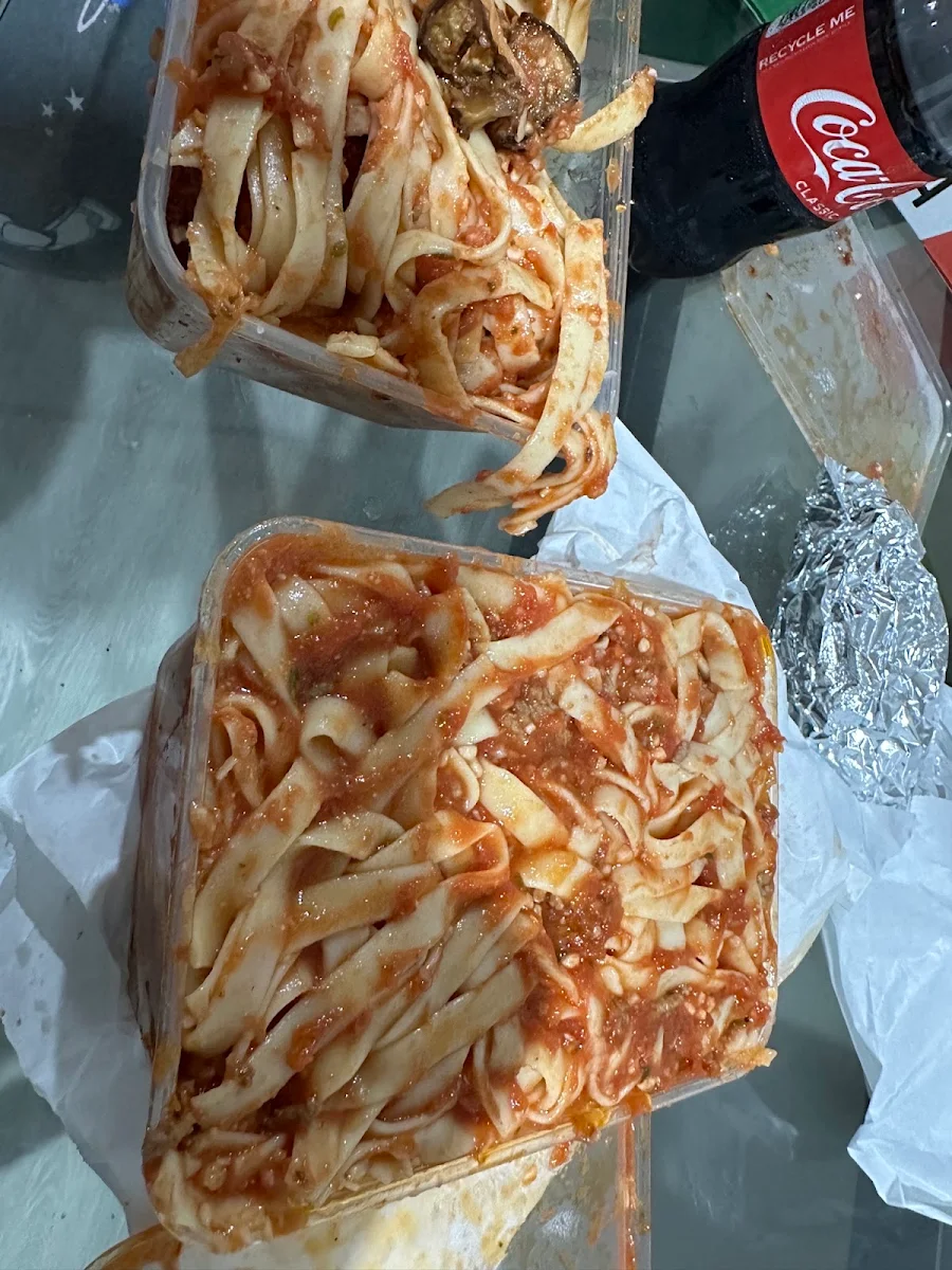 Highlights, Zodiac Pizza