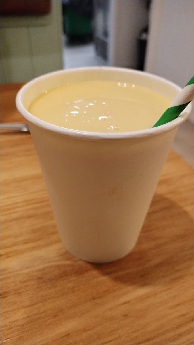 Mango Lassi, Govindas Coolangatta