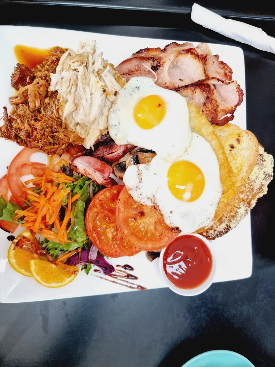 Highlights, Sophie’s Cafe Restaurant Chelsea