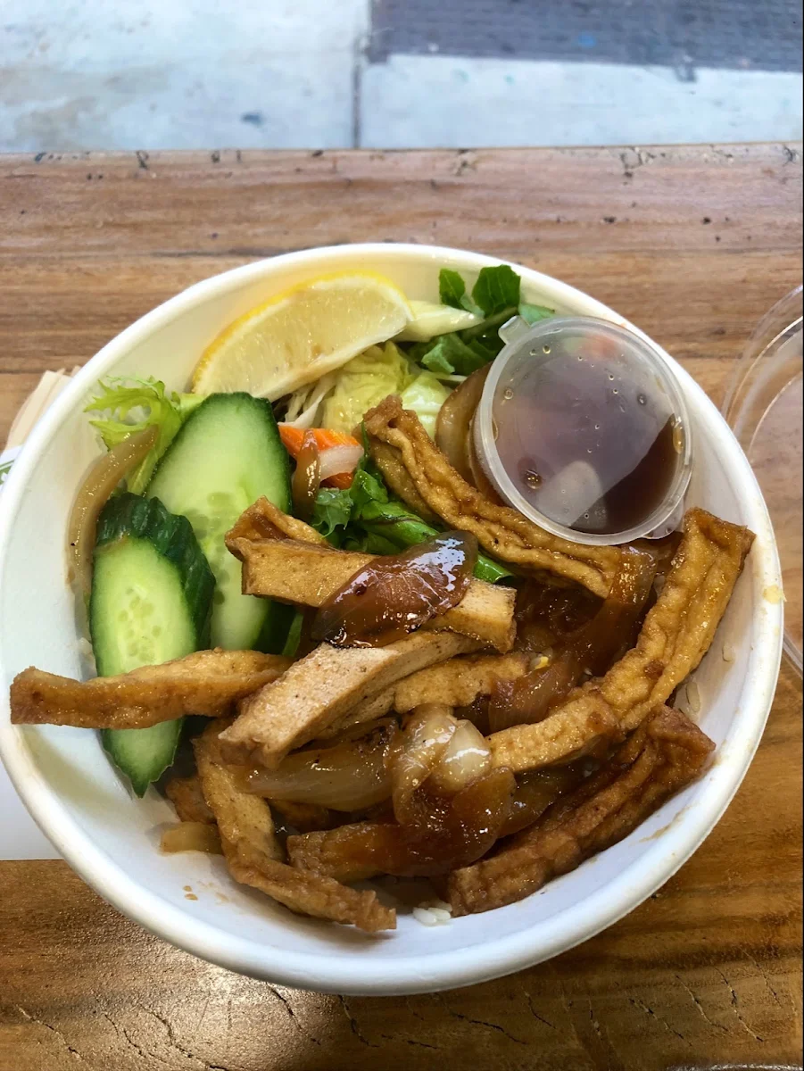 Highlights, Mo'Pho Vietnamese Canteen