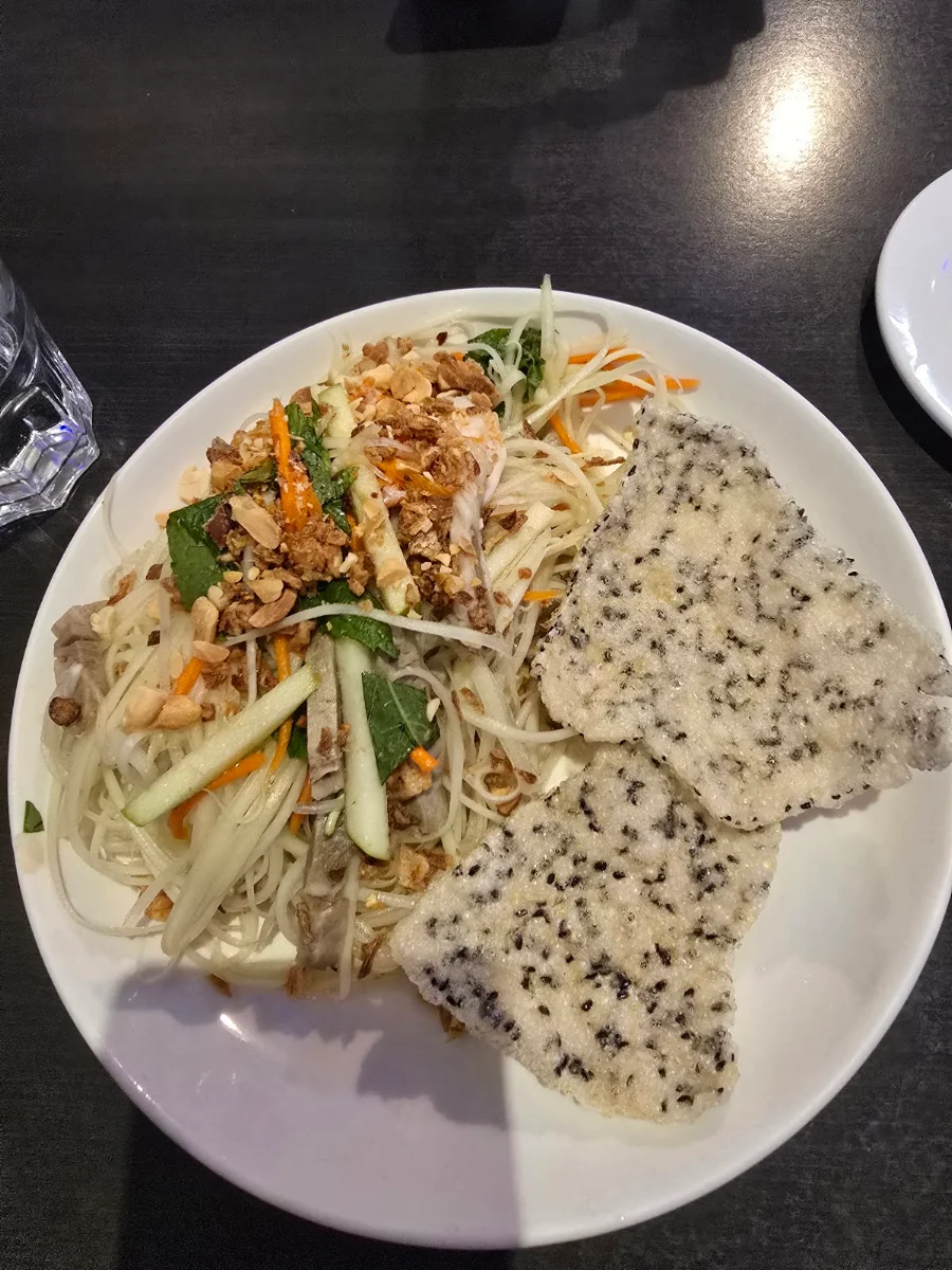 Highlights, Pho Thao