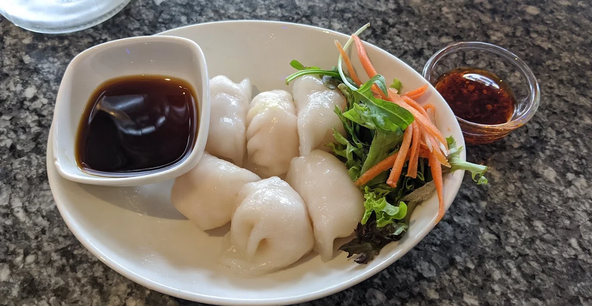 Prawn Dumpling, Pho Thao