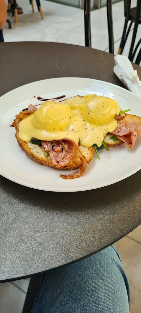 Egg Benedict