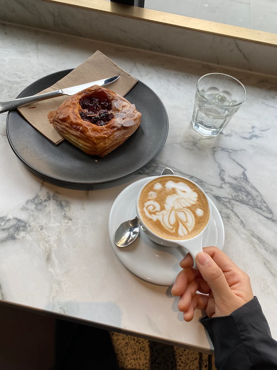Highlights, Axil Coffee Roasters Flinders Gate