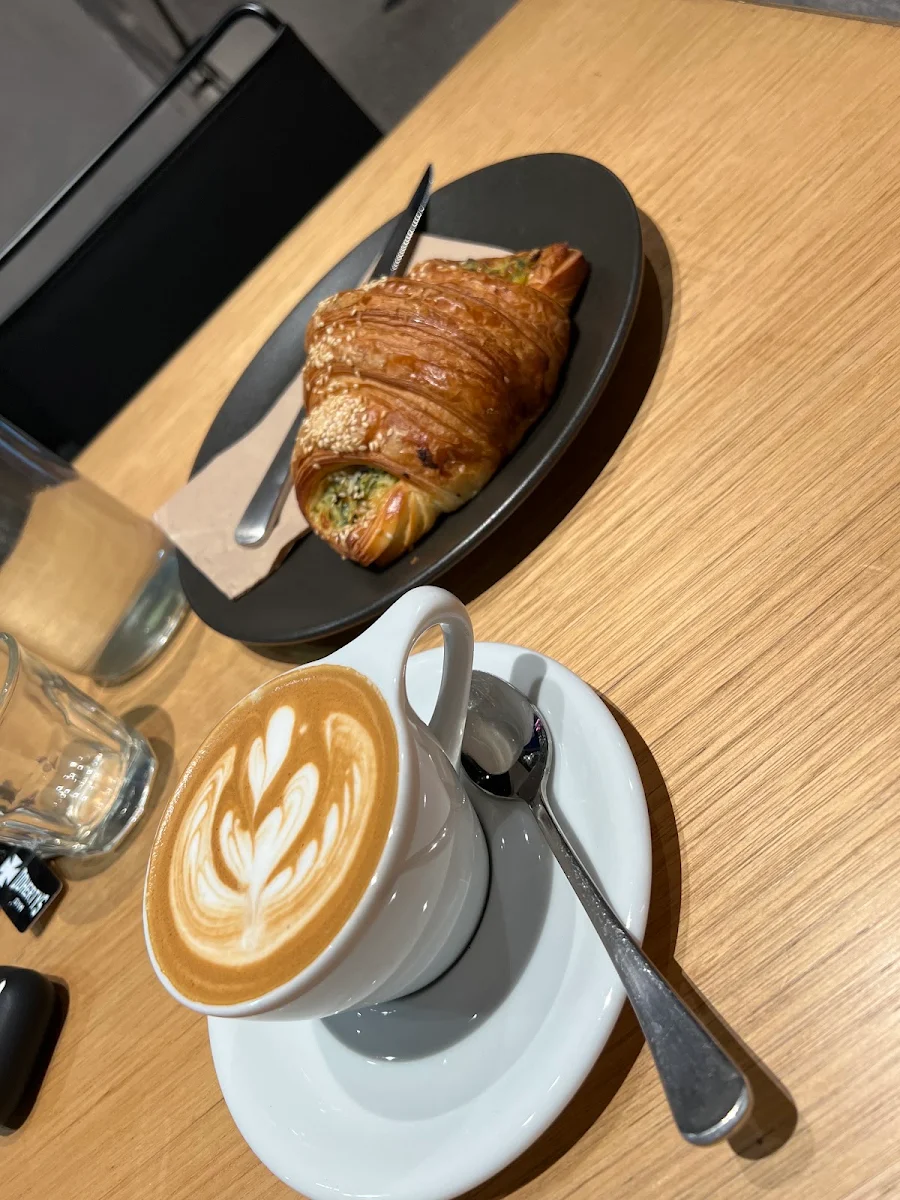 Magic, Axil Coffee Roasters Flinders Gate