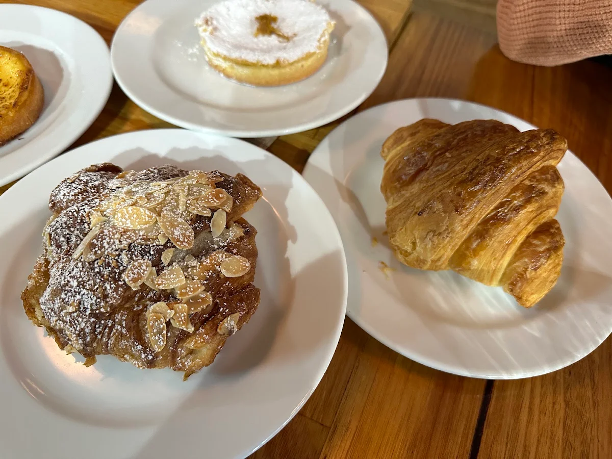 Almond Croissant Plain Croissant