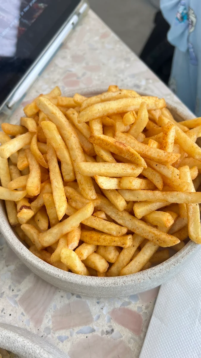 Chips, Palm Springs Burleigh