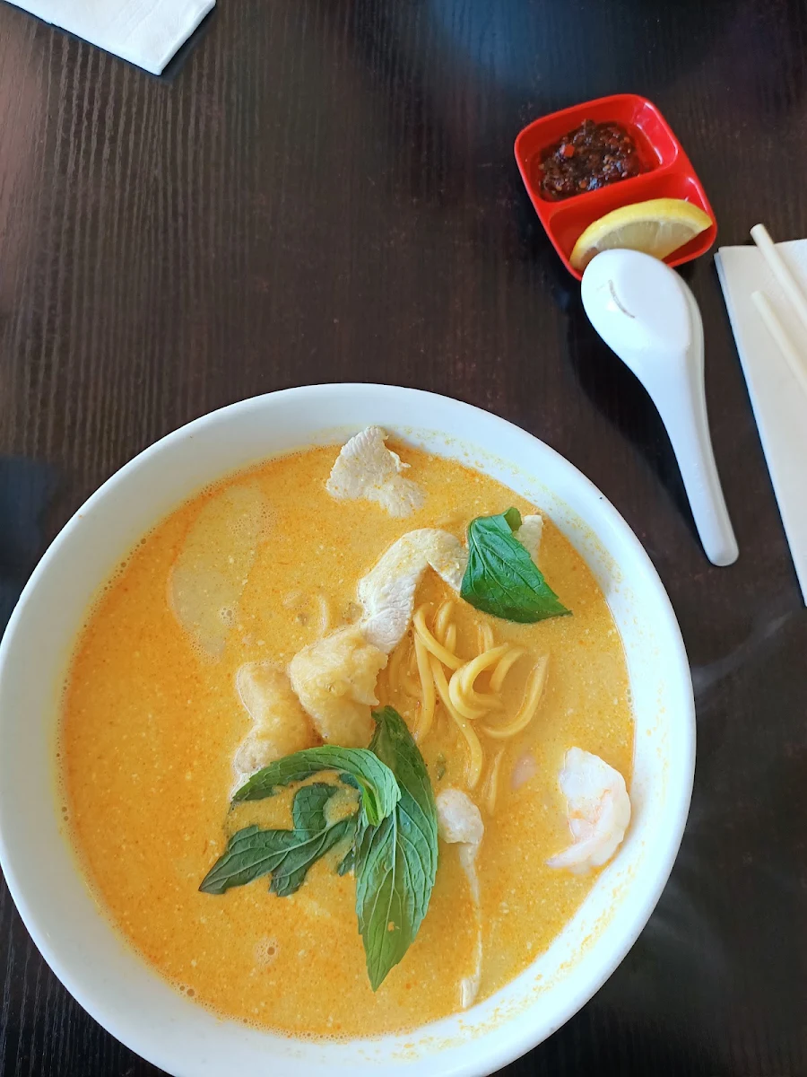 Laksa, Phong Dinh Noodle House