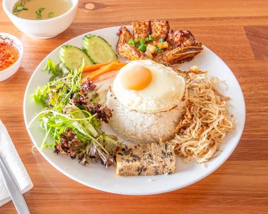 Special Broken Rice Com Tam DAC Biet
