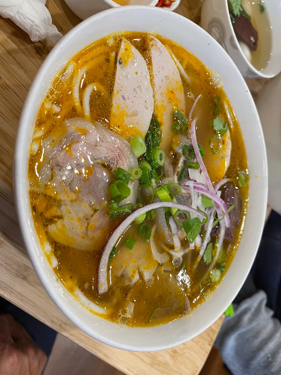 Spicy Beef Bun Bo Hue