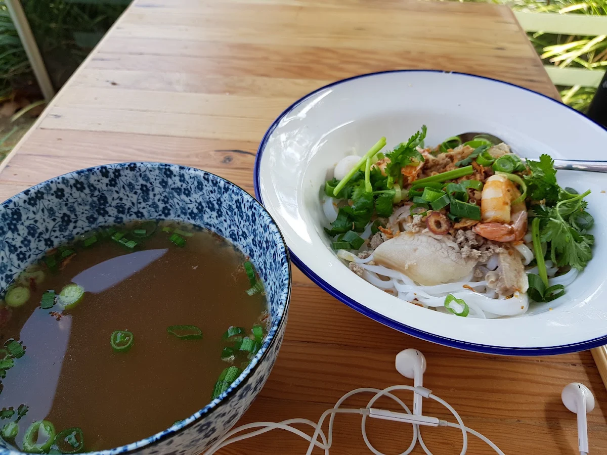 Highlights, Hawker Canteen