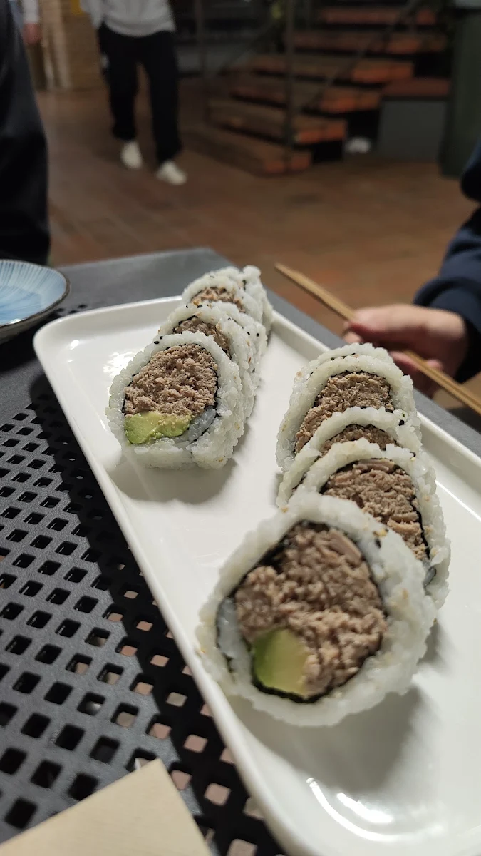 Tuna Sushi