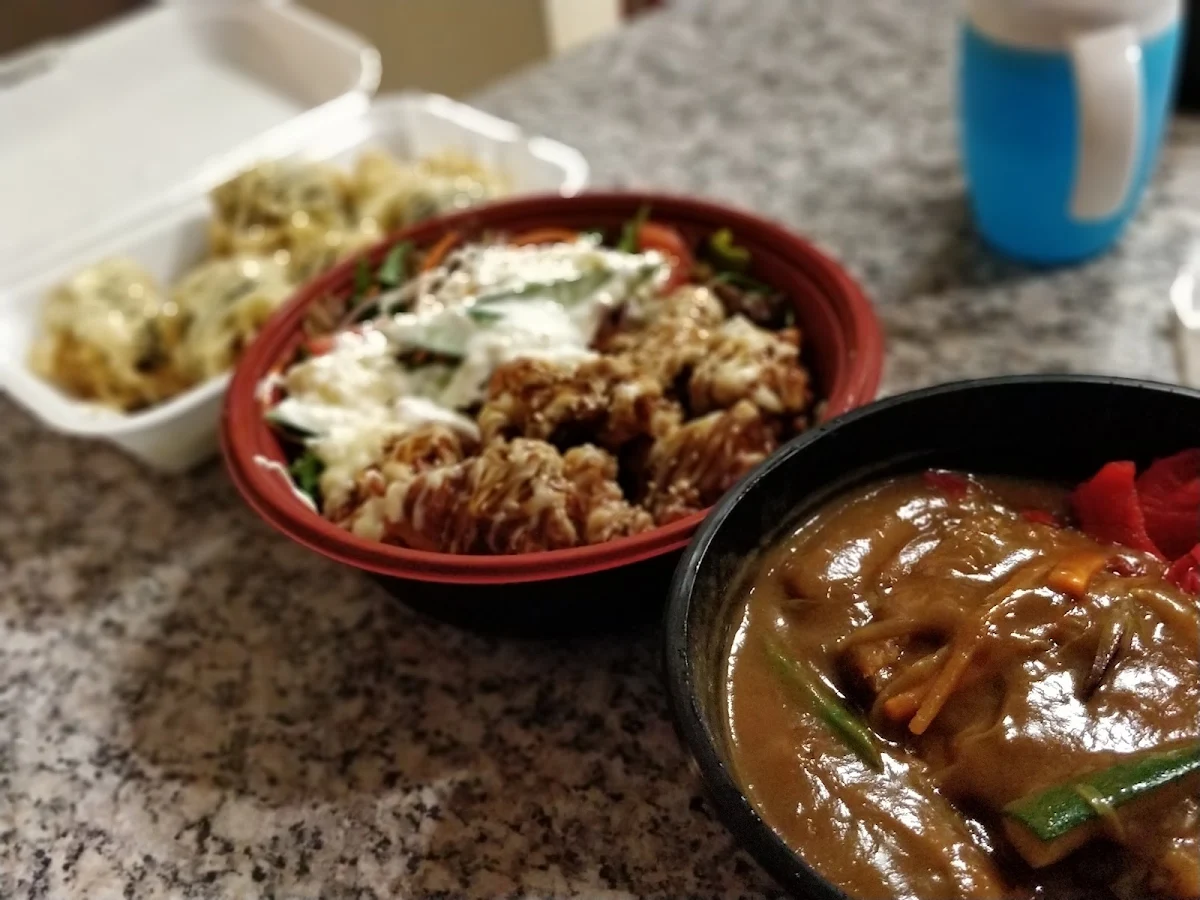 Highlights, Toshi's Kitchen and Sushi Bar