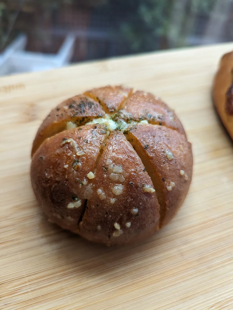 Korean Garlic Cream Cheese