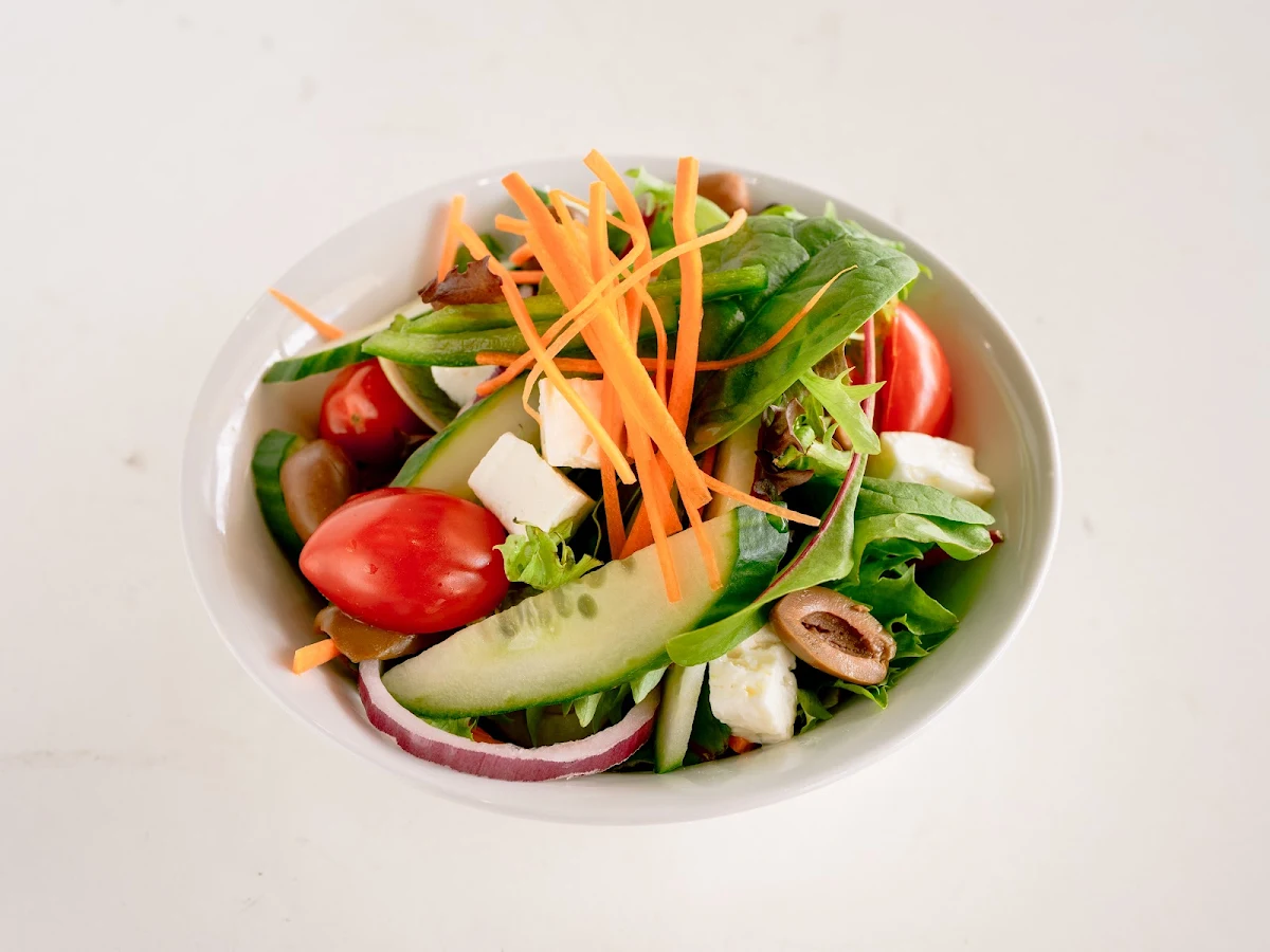 Highlights, Romenia Restaurant and Pizza Bar