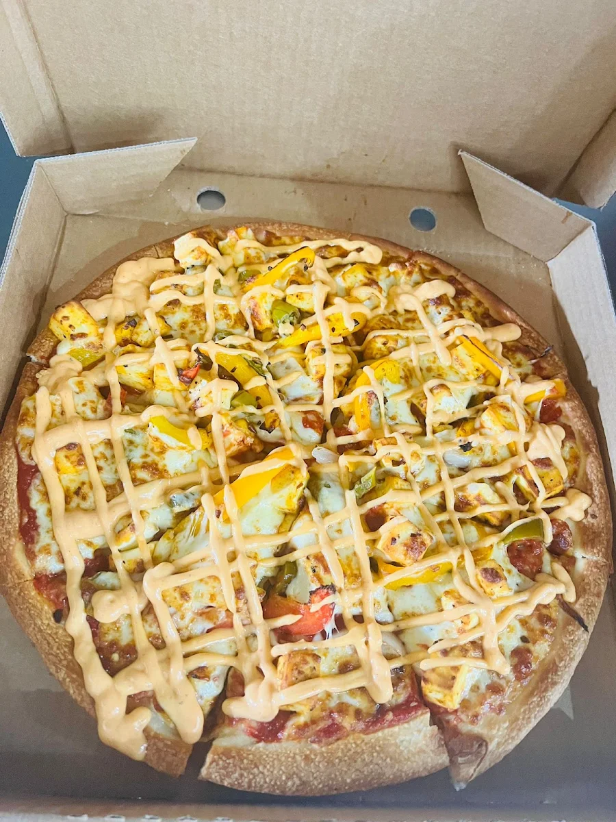 Highlights, Romenia Restaurant and Pizza Bar