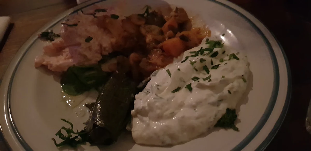 Dips, STEKI taverna