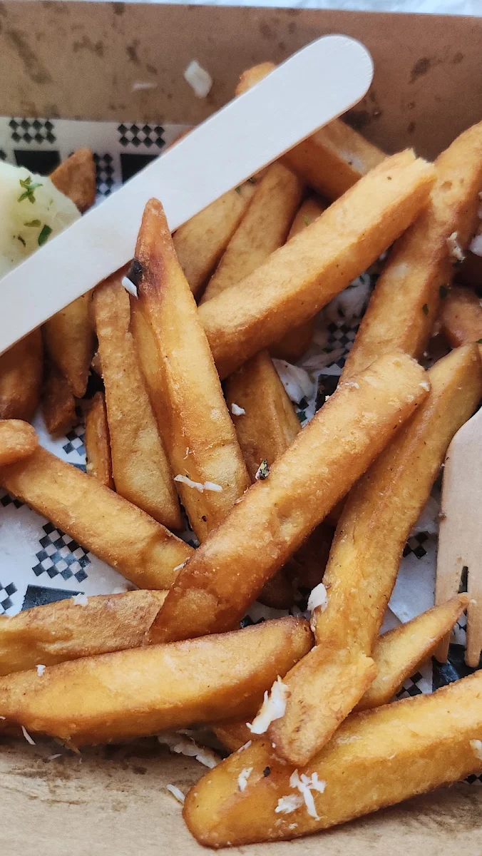 Refried Chips, Hooked on the harbour