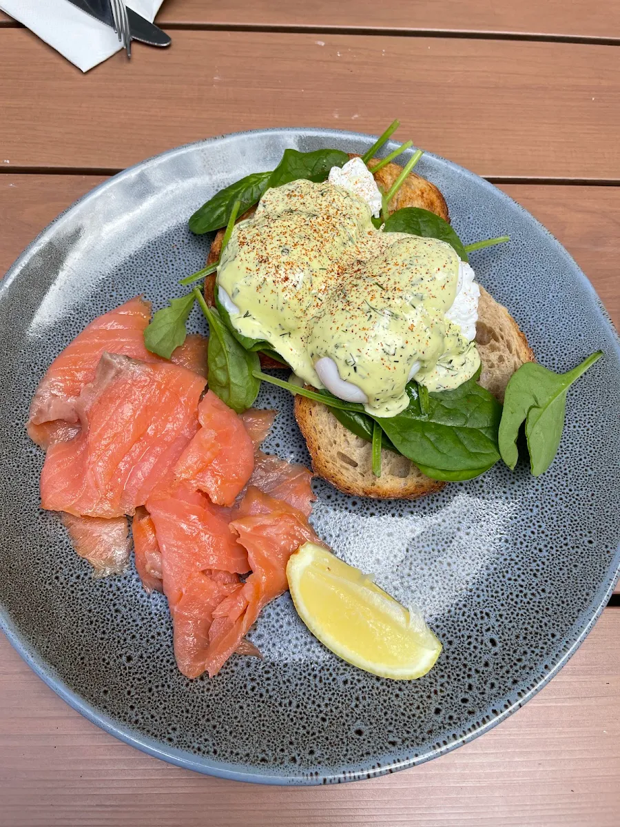 Egg Benedict with Smoked Salmon